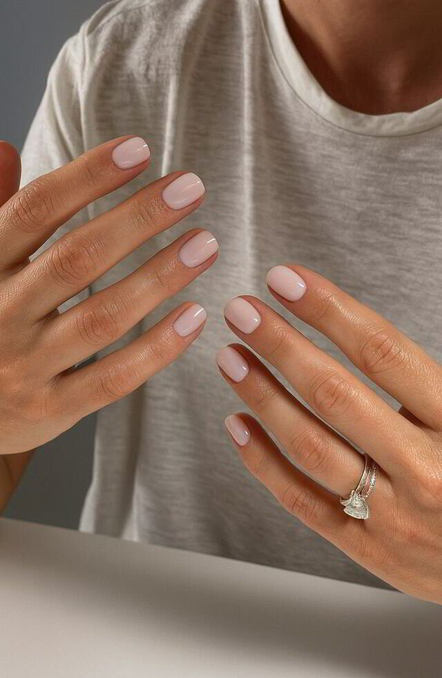 Manicure básica y permanente en Casa Milano Ñuñoa